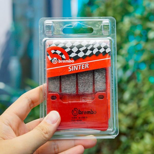  Má phanh Brembo 07HO50SA cho CBR1000RR (trước) 