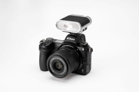 Đèn Flash Viltrox Vintage Z1+ (Mẫu Mới) Cho Mọi Máy Ảnh Sony, Nikon, Canon, Fujifilm