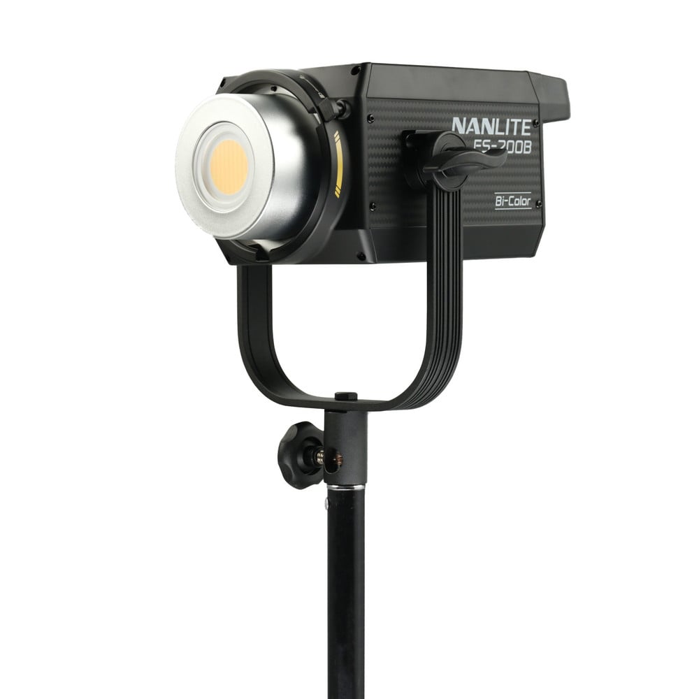 Nanlite FS-200B Bi-Color Spot Light - Hai tone màu Lạnh/ Ấm