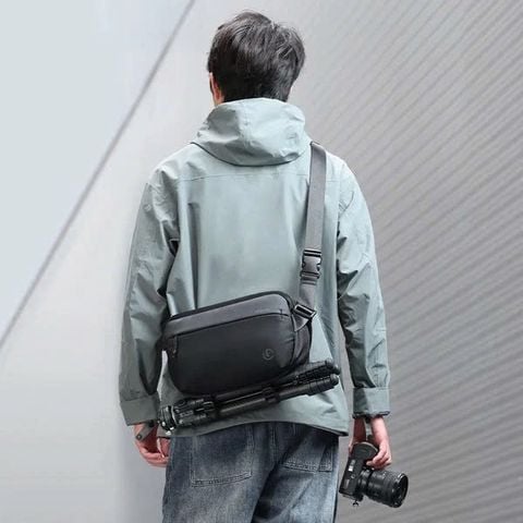 Túi đeo chéo đựng máy ảnh Ulanzi 10L dành cho du lịch ngoài trời -Ulanzi PB038 TraveSling Bag V2 - B120