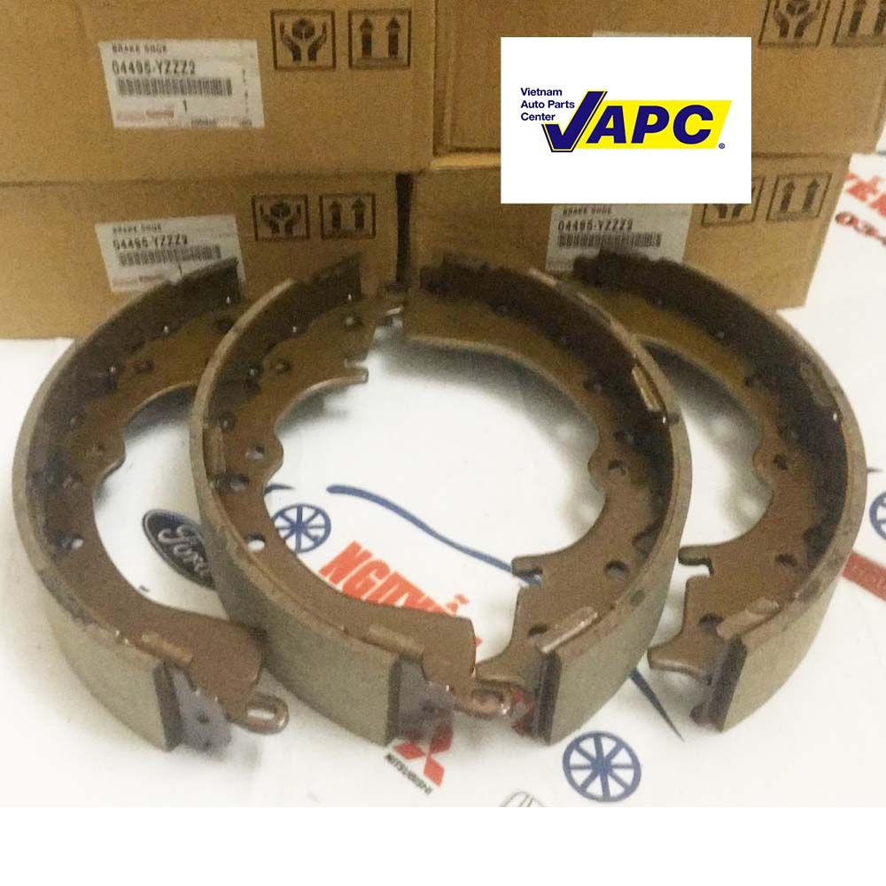 Guốc phanh sau Innova (04495-YZZZ2 )