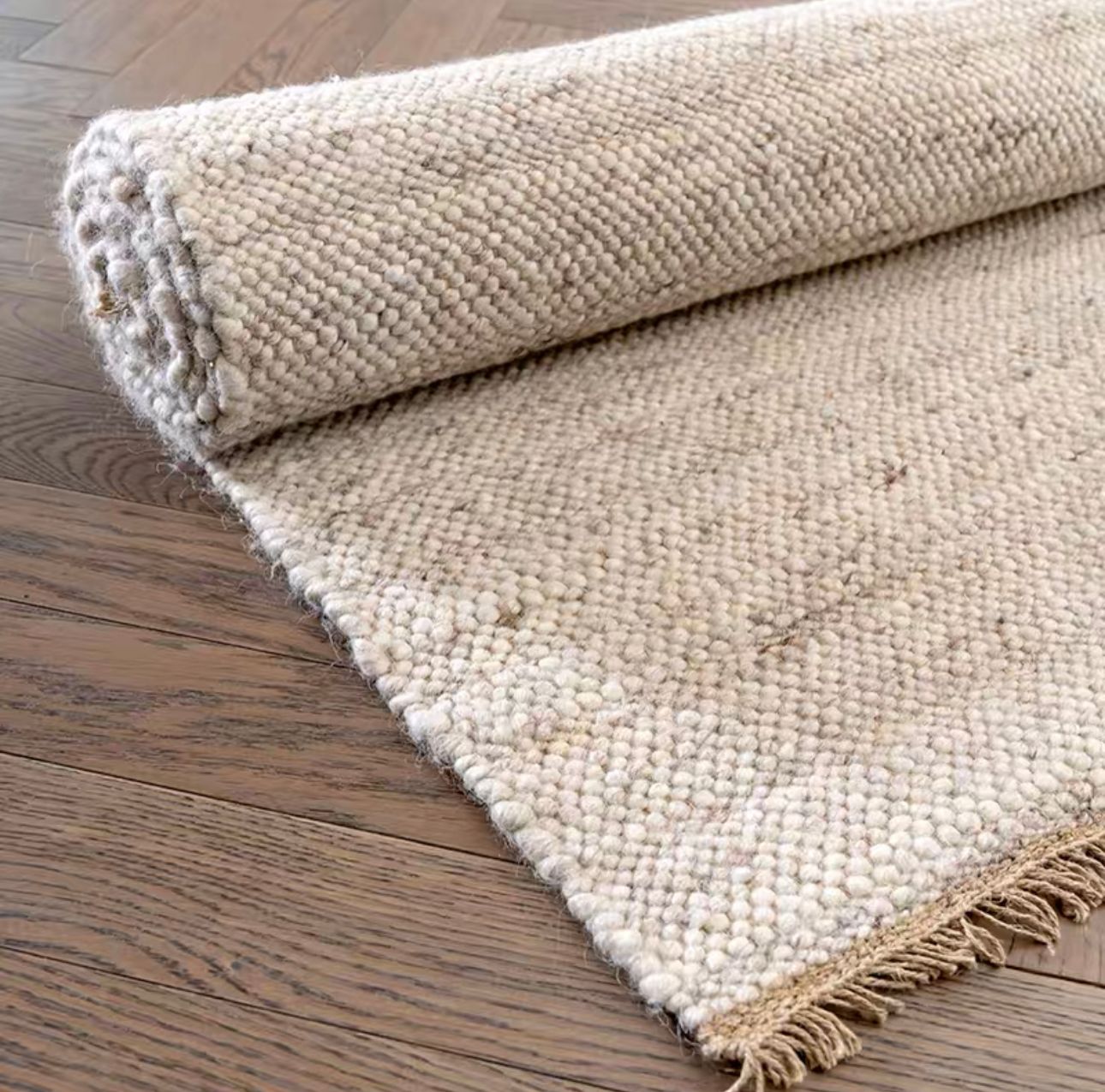  Indian Hand-woven Woolen Rug 