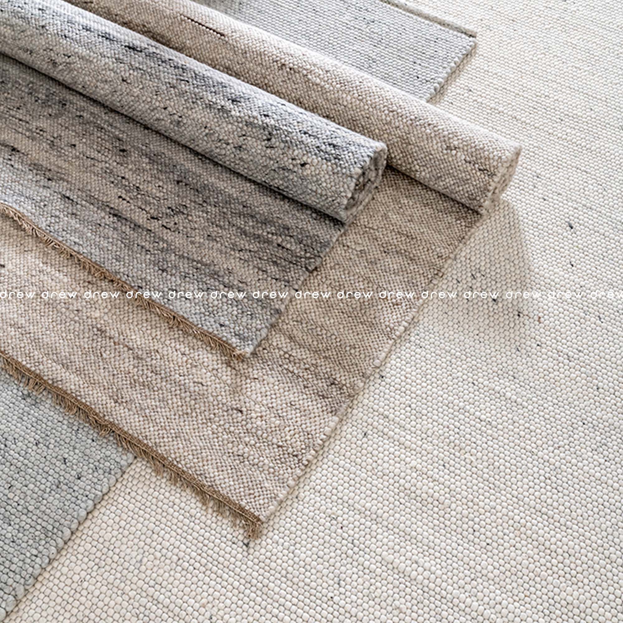  Indian Hand-woven Woolen Rug 