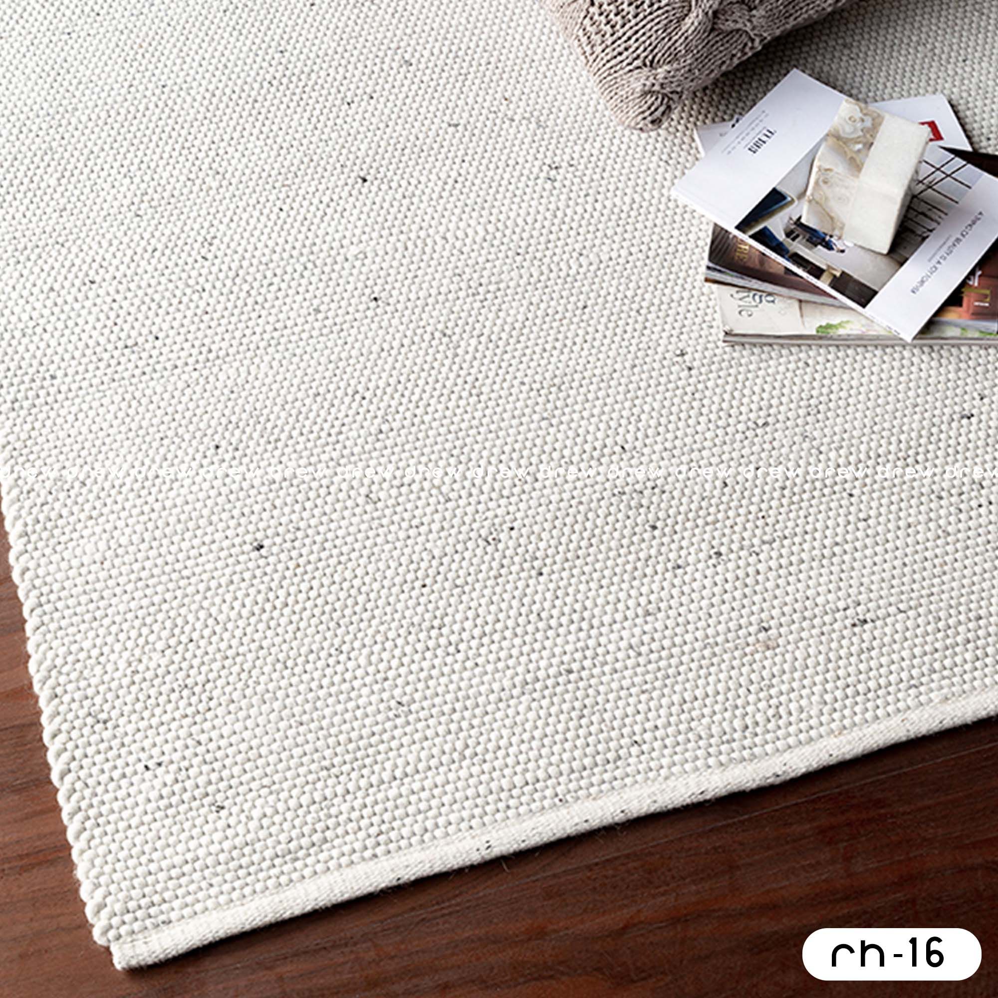  Indian Hand-woven Woolen Rug 