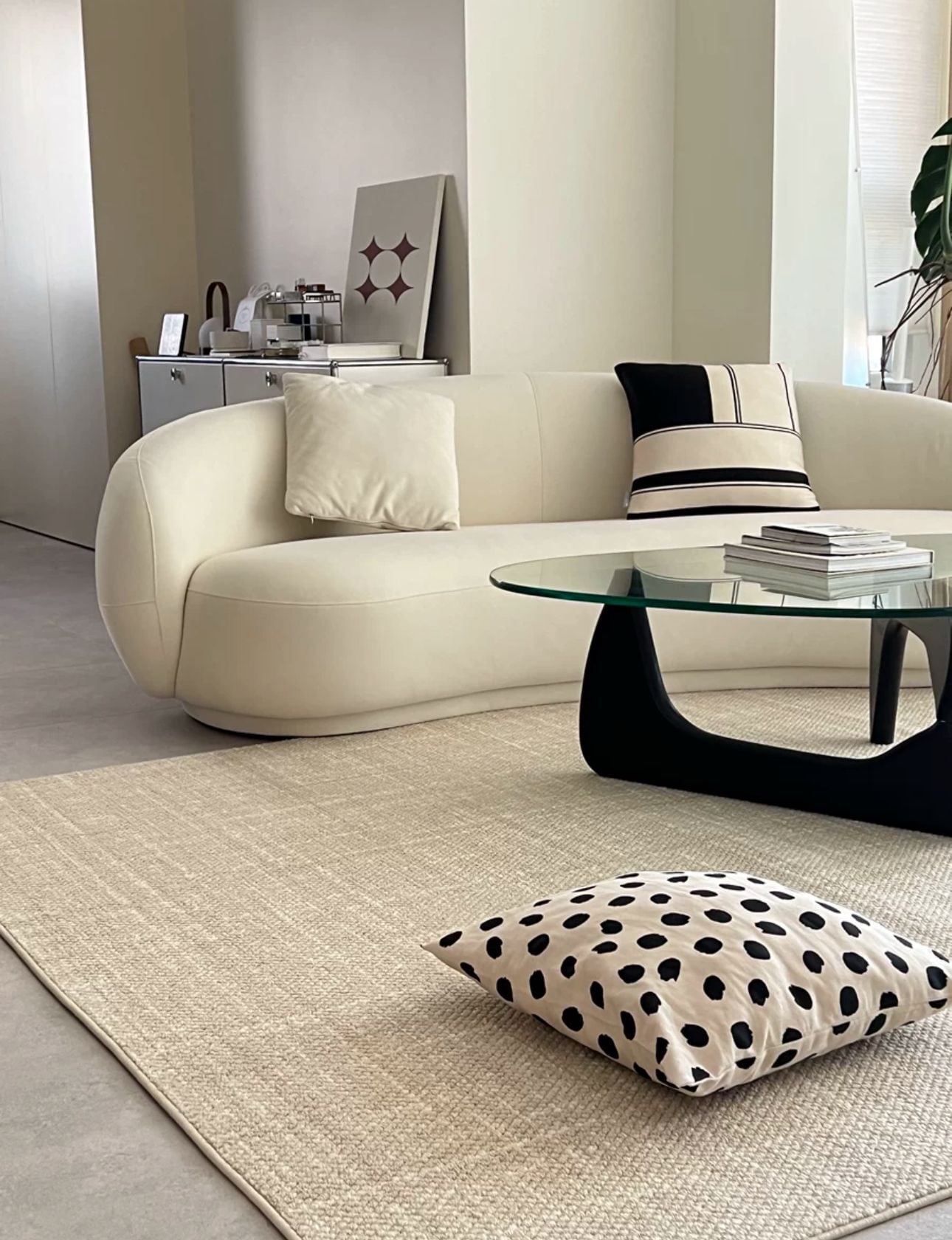  Neutral Beige Wool Rug 