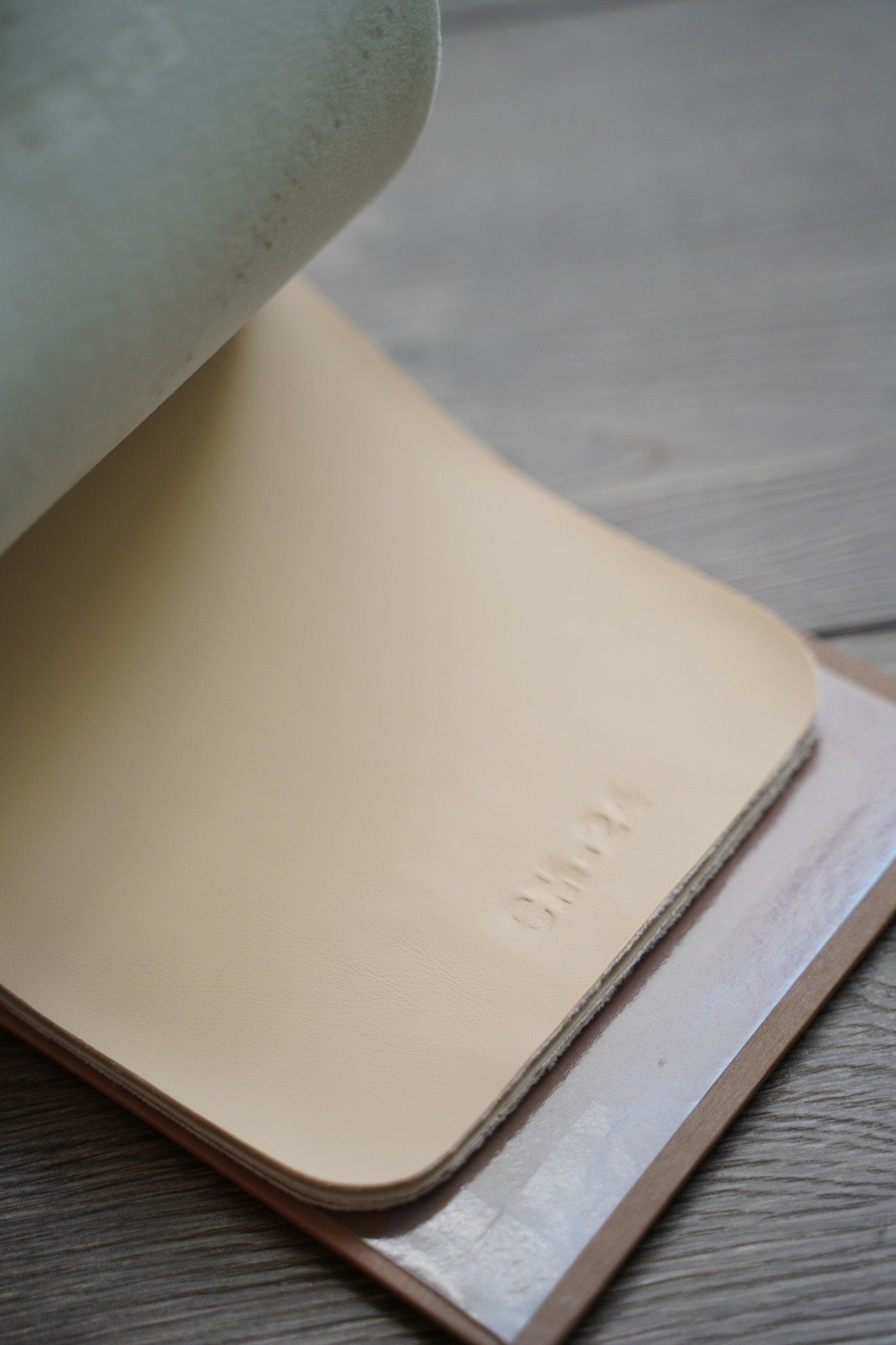  Vải Simili Chống bám bẩn, chống trầy, bề mặt chậm cháy 