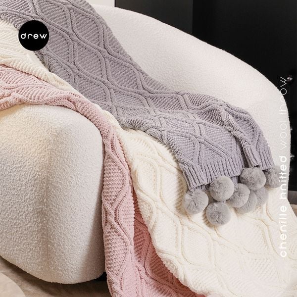  Chenille knitted wool throw 1.3x1.6m 
