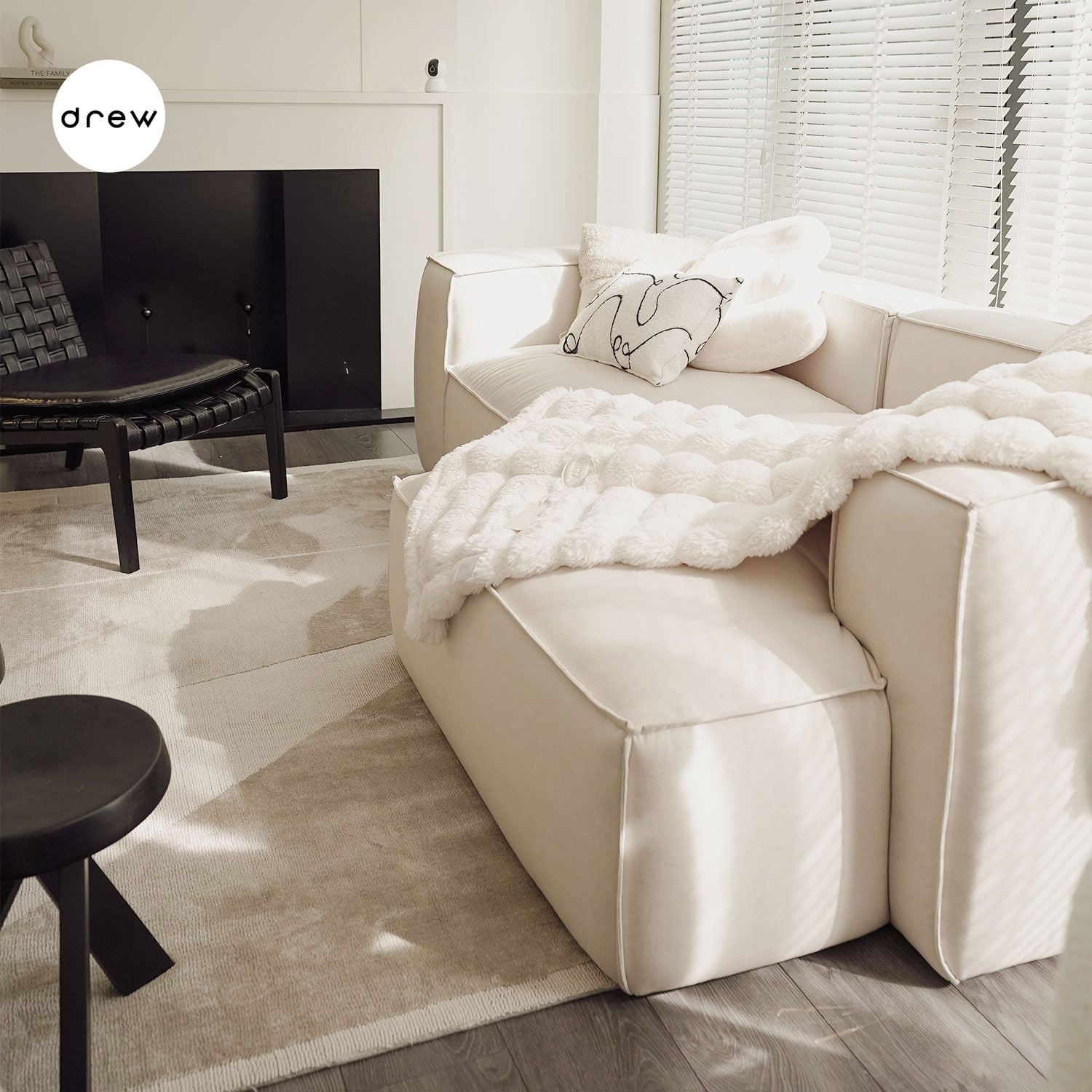  Beige Oriental Rug 2 