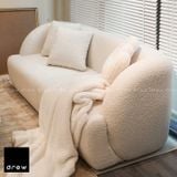  The White Sofa 