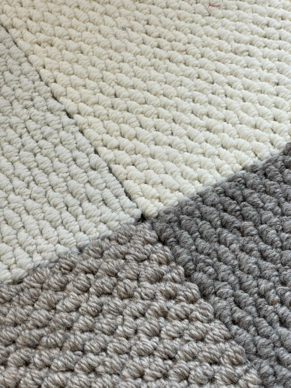  New ST Wool - Creamy white 