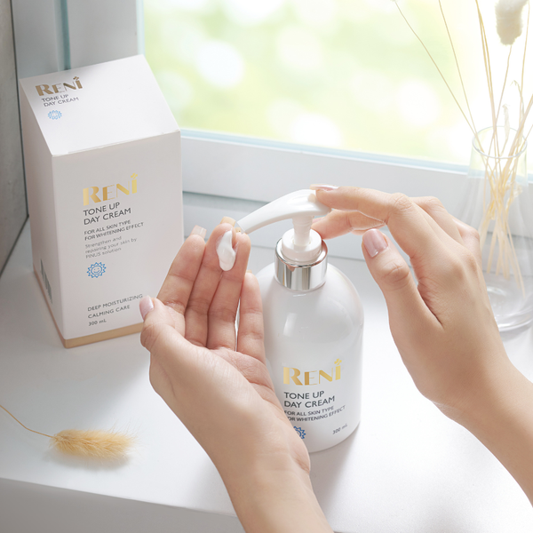  Reni Tone Up Day Cream 
