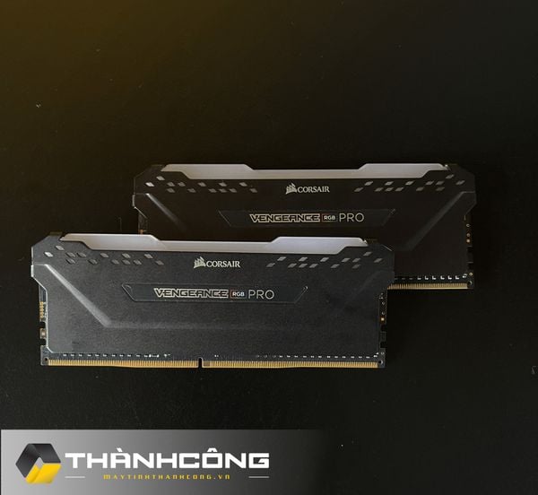 Ram DDR4 CORSAIR VENGEANCE RGB PRO 8GB 3200MHz BH 4/2026