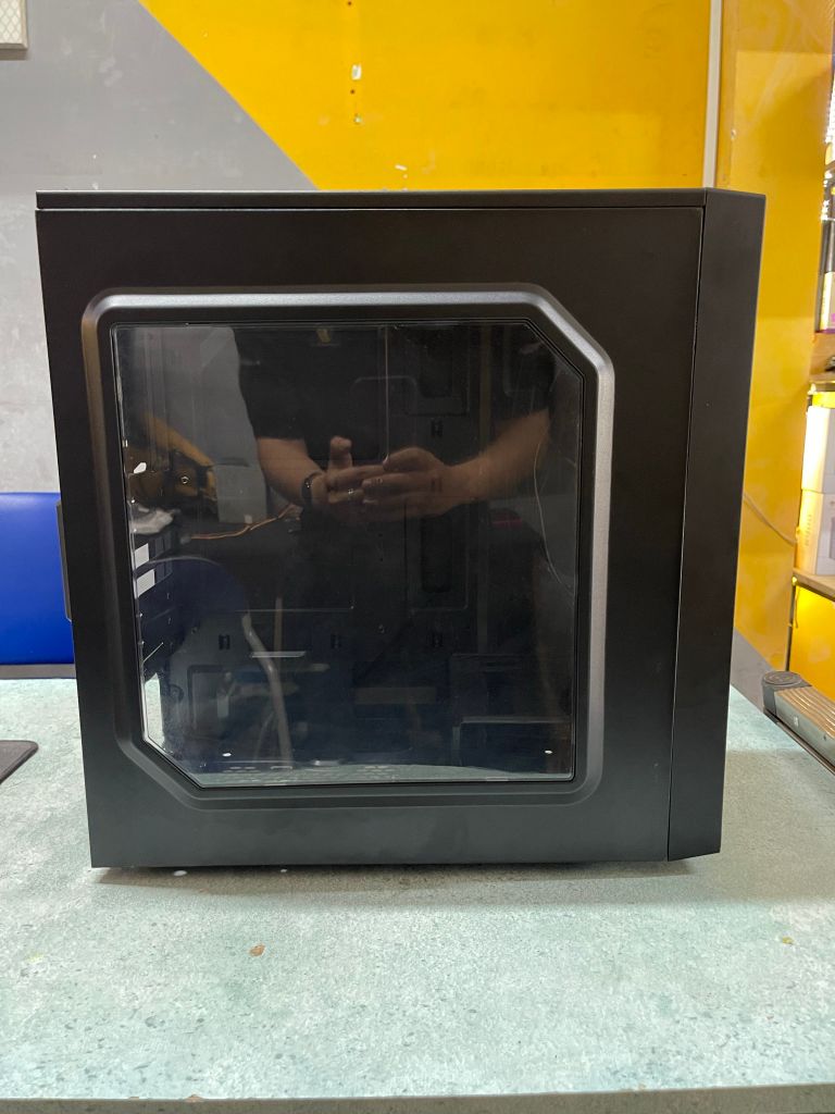 Case SAMA CONQUEST BlACK USED