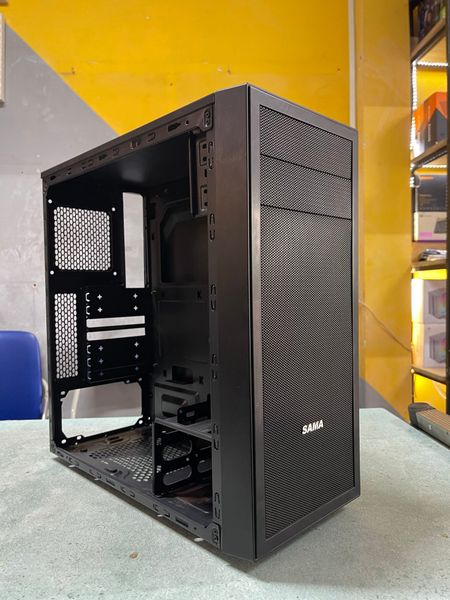 Case SAMA CONQUEST BlACK USED