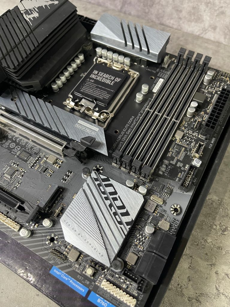 Main GIGABYTE B760M AORUS ELITE DDR4 BH 10/2026