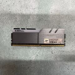 RAM DDR4 8GB GSKILL TRIDENTZ RGB 3000Mhz USED