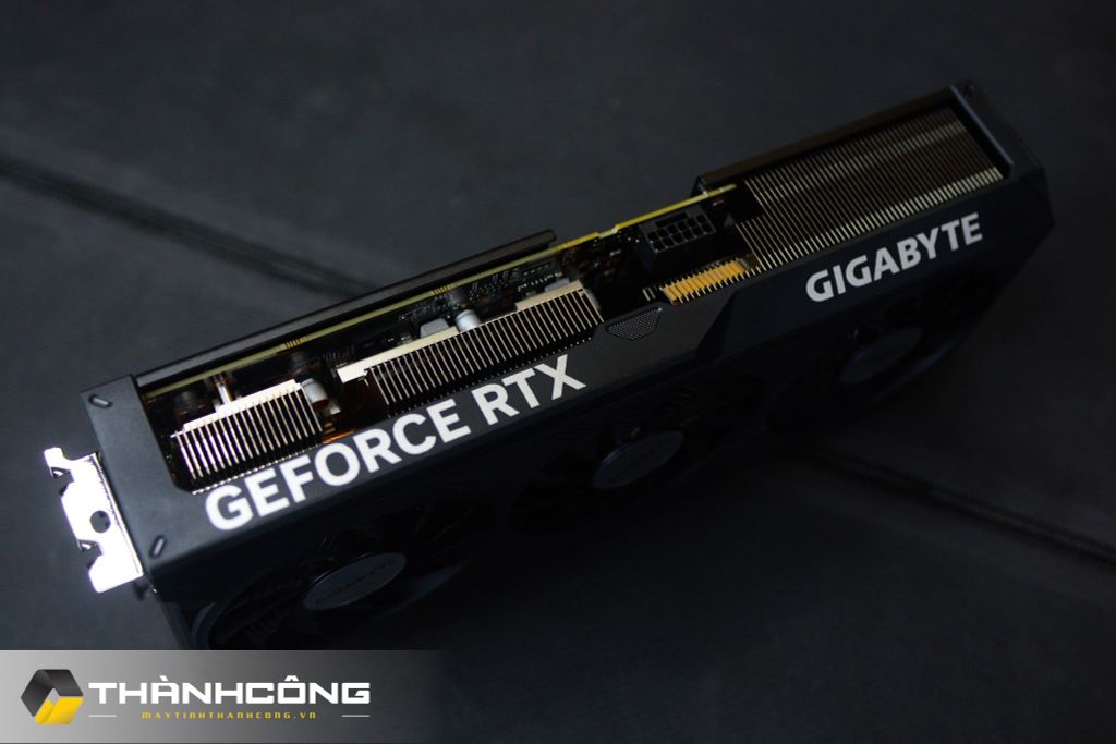 Card màn hình GIGABYTE RTX 4070 12G SUPER WINDFORCE OC 3FAN