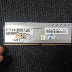RAM DDR4 PNY XLR8 Gaming 8GB 3200MHz RGB Silver BH 2026