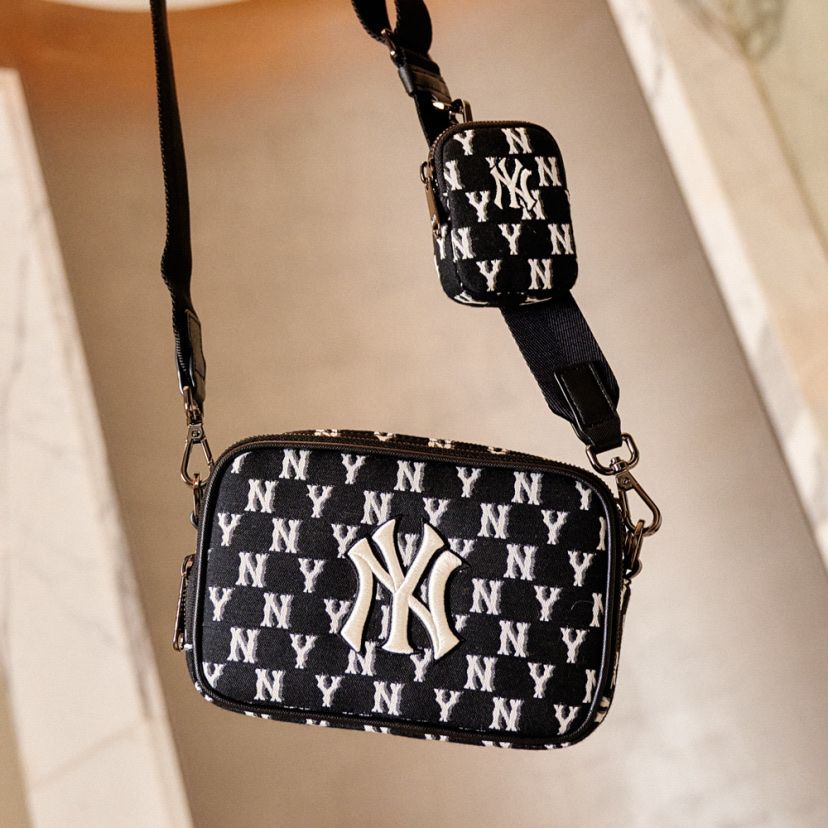 MLB Classic Monogram Jacquard Mini Crossbody Bag New York Yankees