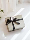  Hộp giấy cứng sang trọng - Xám 