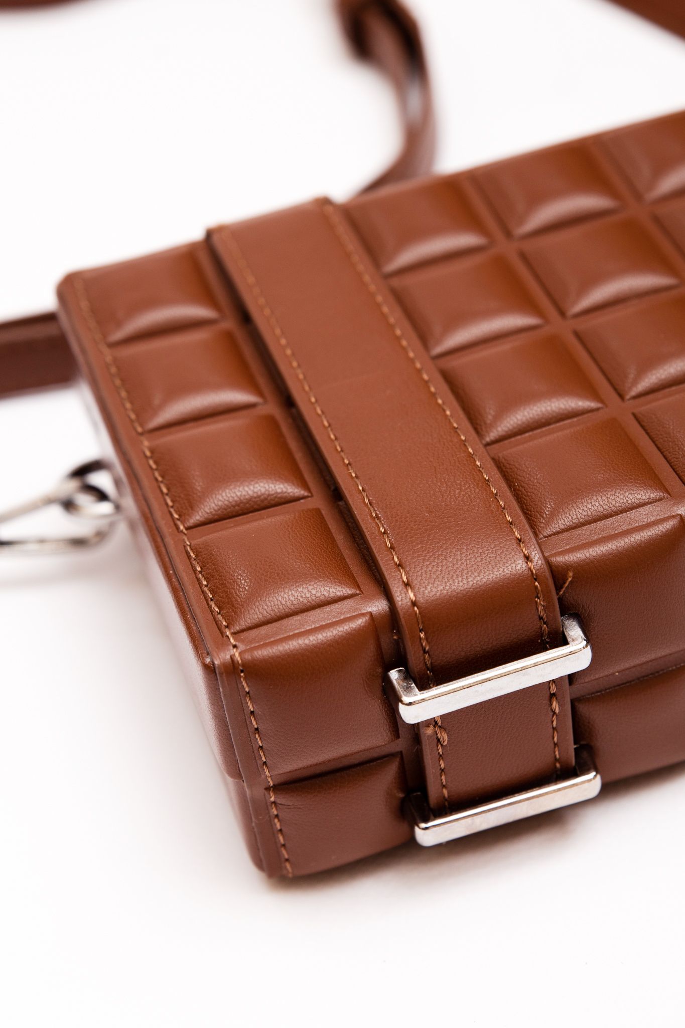  Padded Bag - Brown 