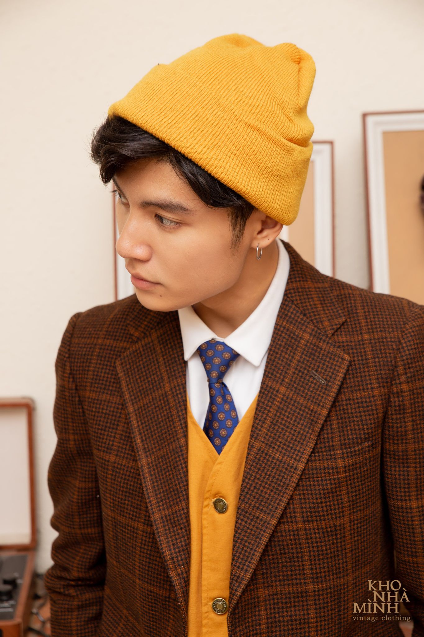  Yellow Beanie 03 