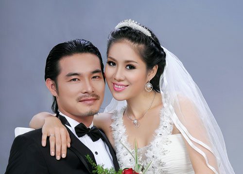 dam cuoi voi bo trang suc ngoc trai khung 6