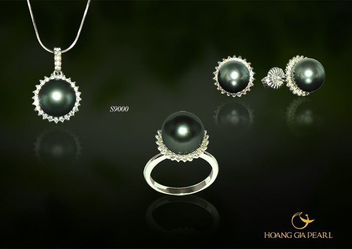 Bộ quà tặng trang sức ngọc trai ý nghĩa "Mẹ là ánh dương của đời con" của Hoàng Gia Pearl. Bo trang suc ngoc trai " Me la anh duong cua doi con"