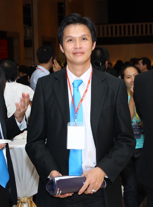 Chu tich trang suc Ngoc trai Hoang Gia Ho Anh Tuan Chu tich trang suc Ngoc trai Hoang Gia Ho Anh Tuan