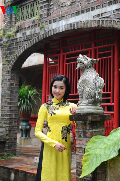 a hau huyen my duyen dang cung trang suc ngoc trai-anh 1 a hau huyen my duyen dang cung trang suc ngoc trai-anh 1
