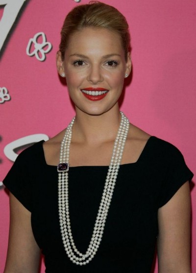 Mỹ nhân Hollywood Katherine Heigl là người đam mê trang sức ngọc trai My nhan Hollywood Katherine Heigl - nguoi dam me trang suc ngoc trai