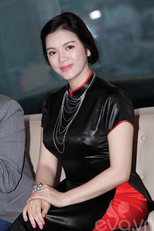 ly nha ky 1