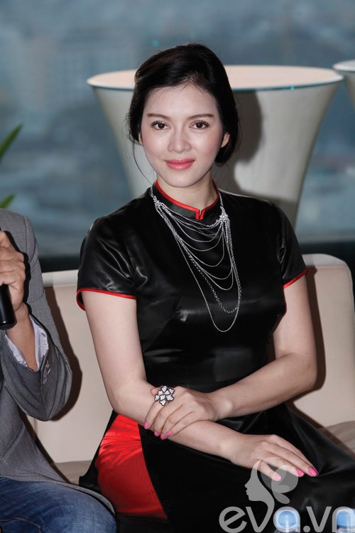 ly nha ky