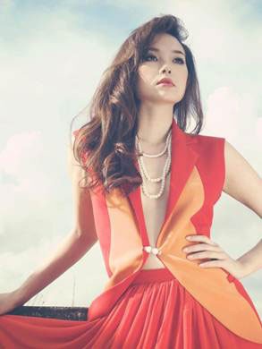 thi minh hang tao net quyen ru voi chuoi ngoc trai quan 3 vong thi minh hang tao net quyen ru voi chuoi ngoc trai quan 3 vong
