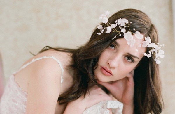 su dung ngoc trai lam nhuy hoa cho nu trang