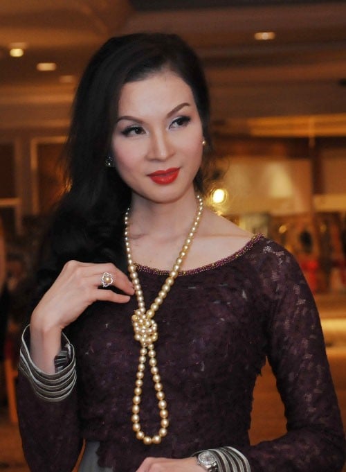 nguoi dep thanh mai rang ngoi cung ngoc trai 1