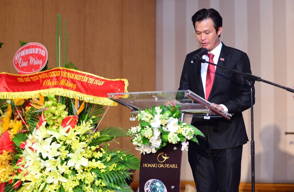 Ông Hồ Thanh Tuấn công bố loại ngọc trai mới ong ho thanh tuan cong bo loai ngoc trai moi
