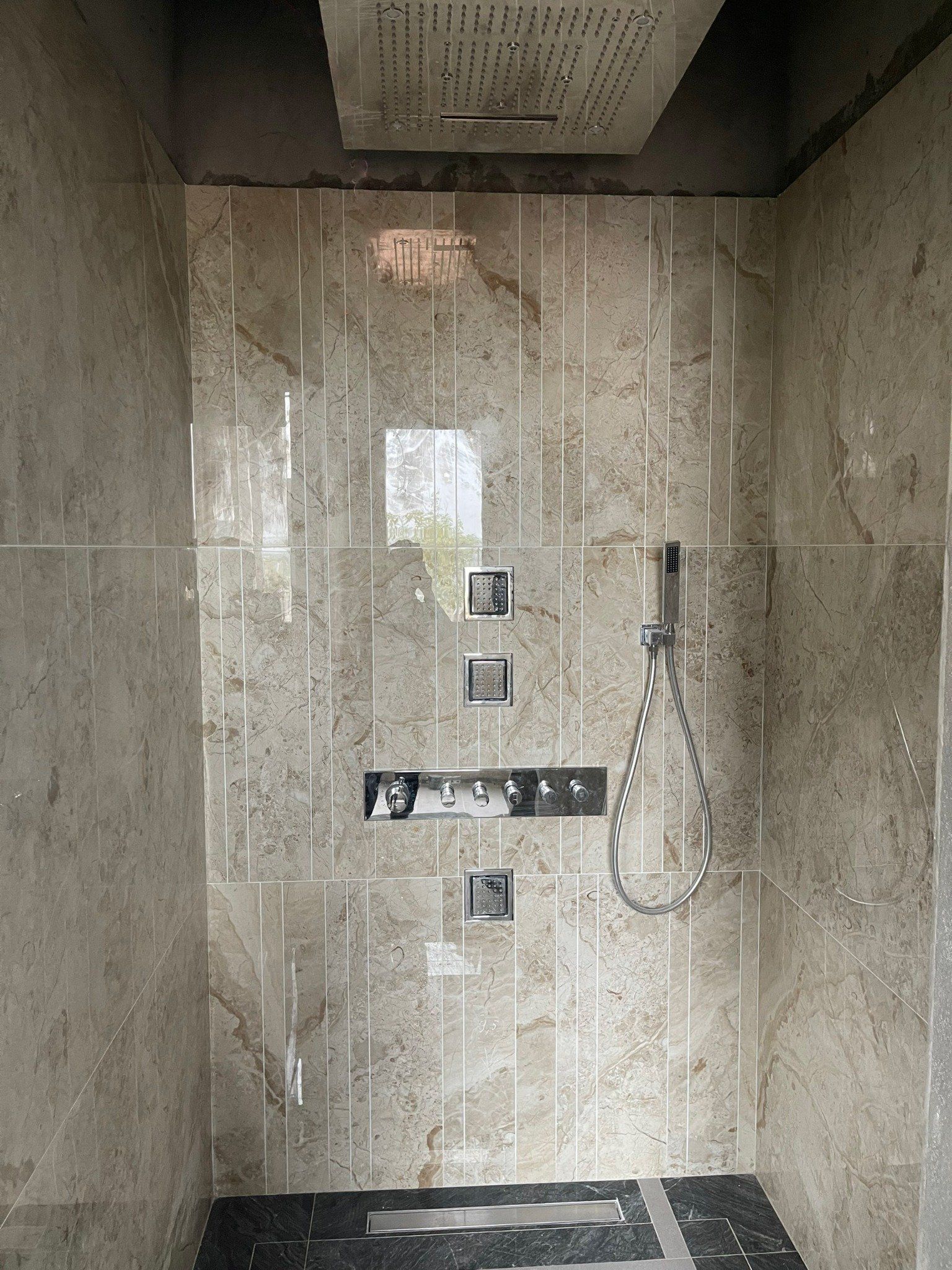  Ceiling Shower Fc-b01012 