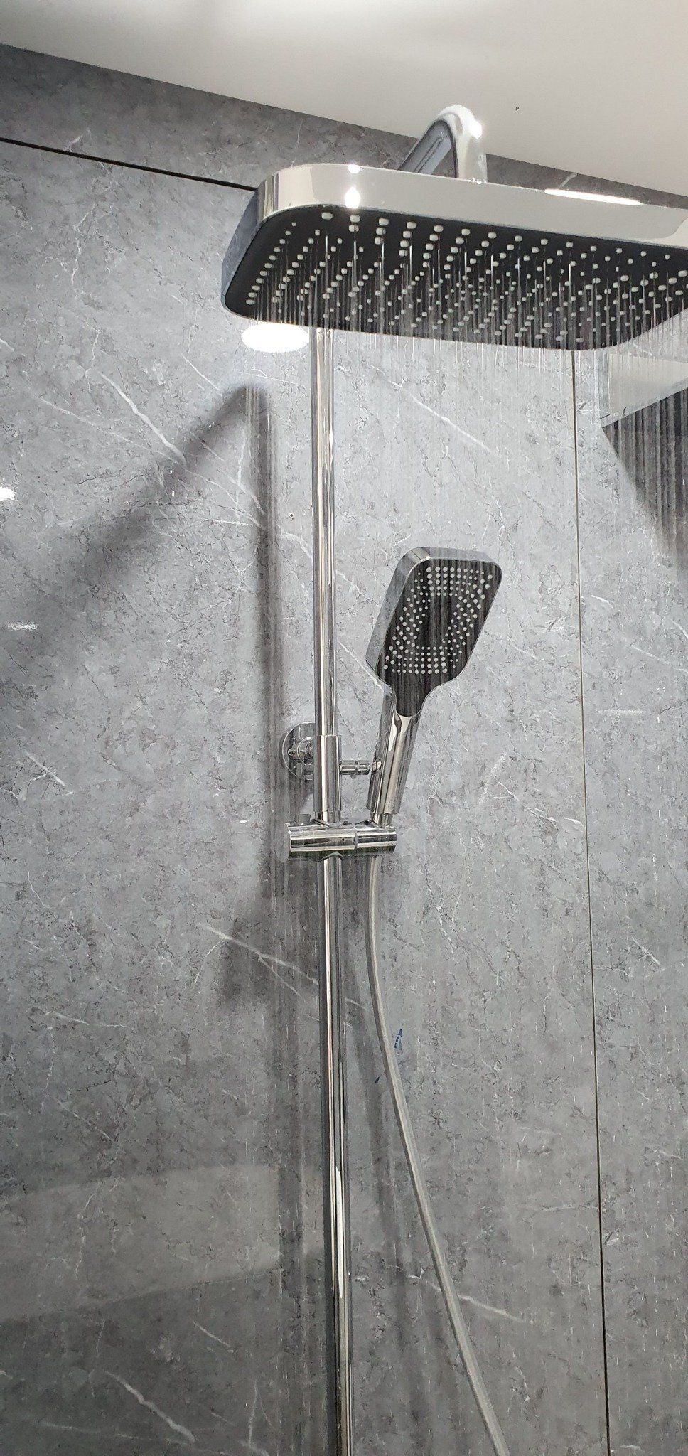 Floor-mounted Shower Faucet Fc-0606c 