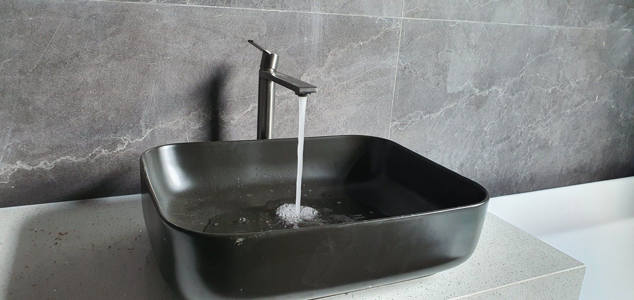  Chậu rửa dương bàn BS-228mb-f 