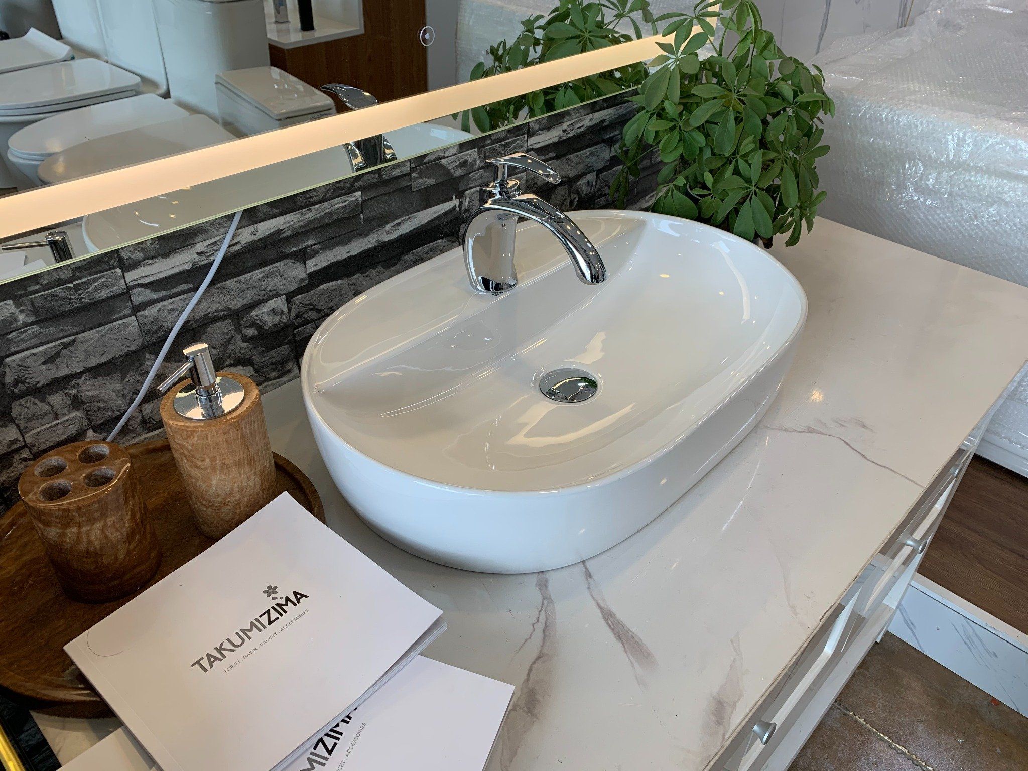  Chậu rửa dương bàn Bs-697c 