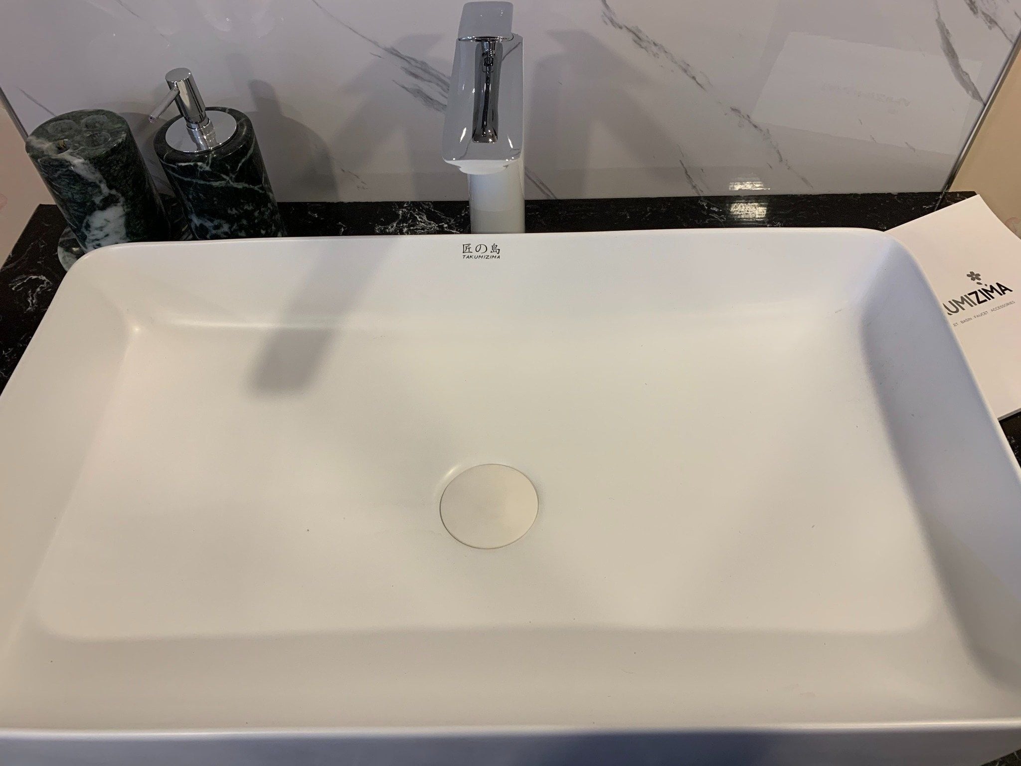  Chậu rửa dương bàn men mờ Bs-227m 