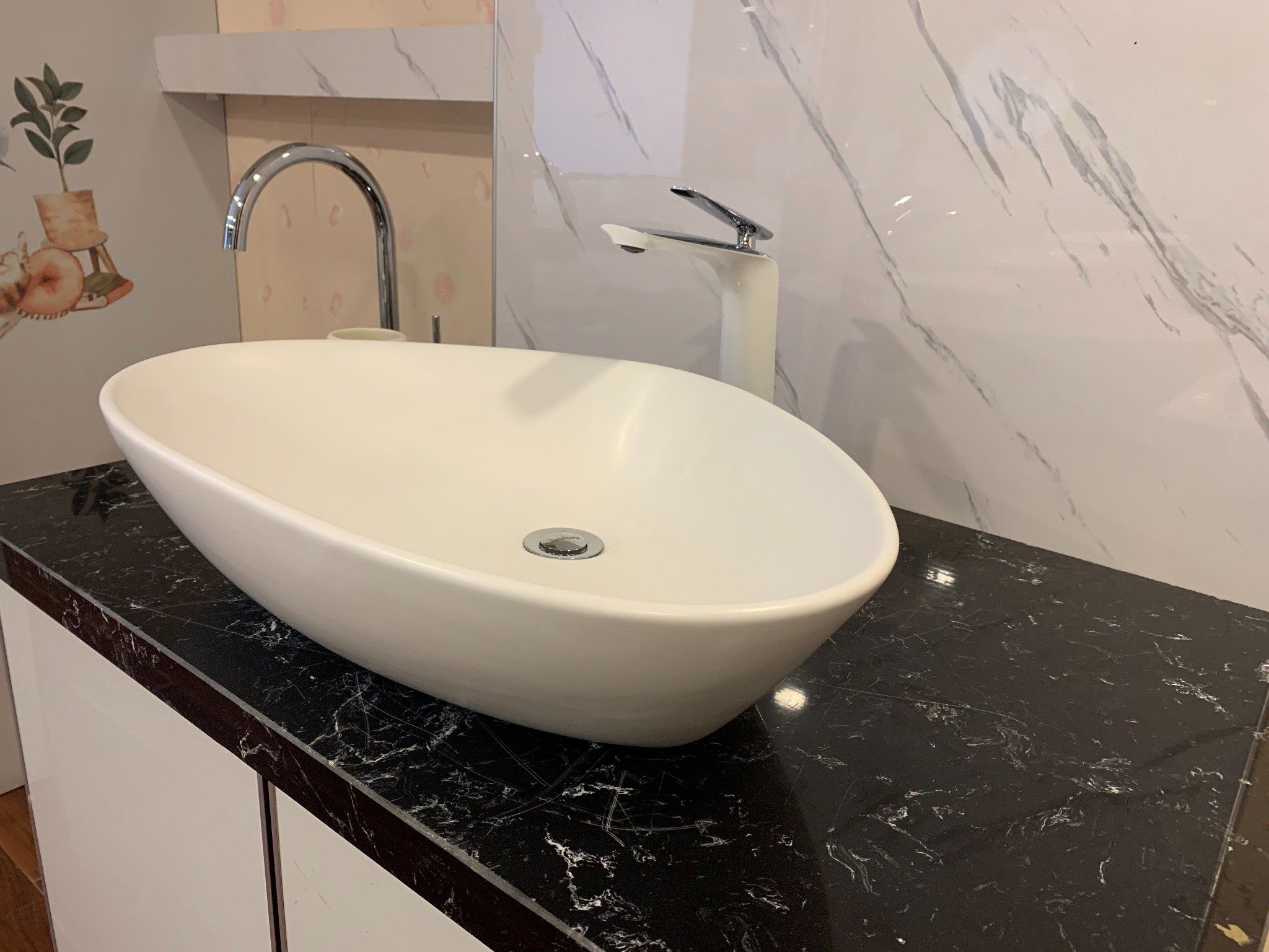  Chậu rửa dương bàn men mờ Bs-260-m 