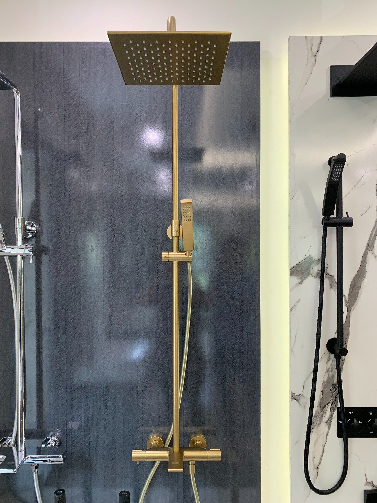  Showerhead Faucet El-1456 