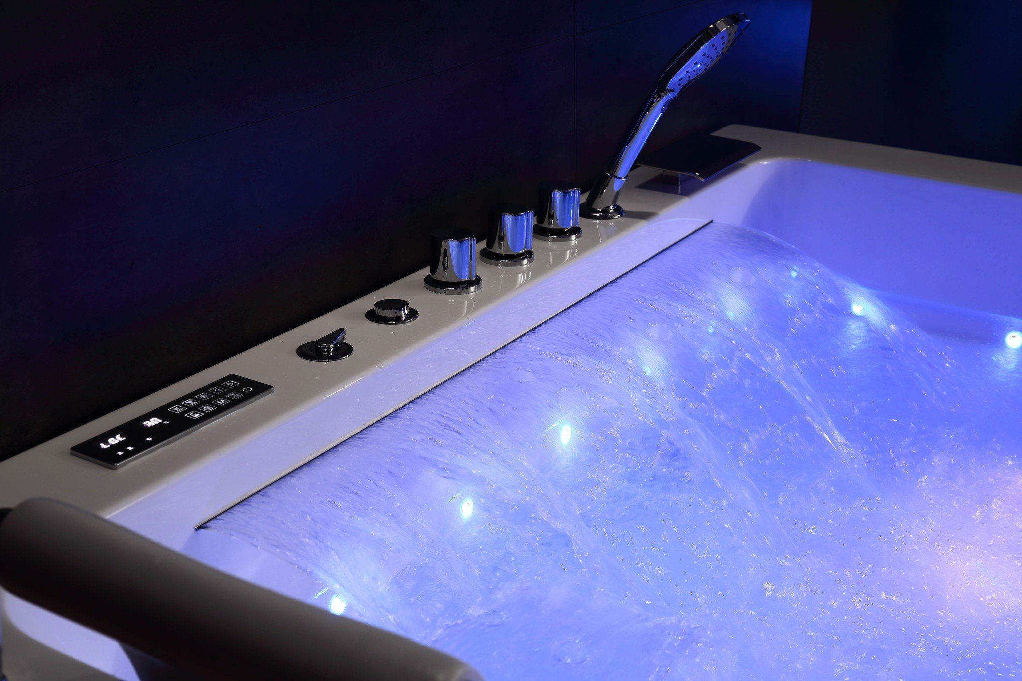  Bồn tắm zaccuzi Jk-009 Luxury 