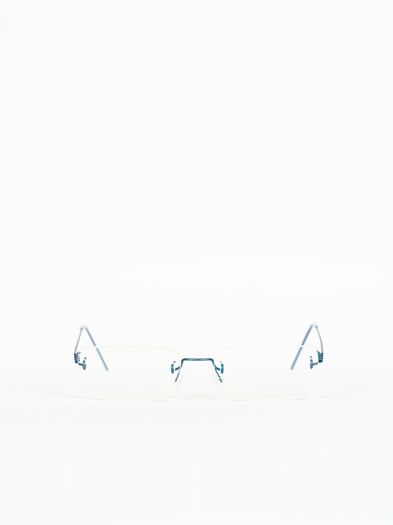 AIR TITANIUM/GARNITURE BASIC/col 20