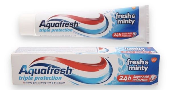 Kem Đánh Răng Aquafresh Fresh & Minty Tuýp 100ml