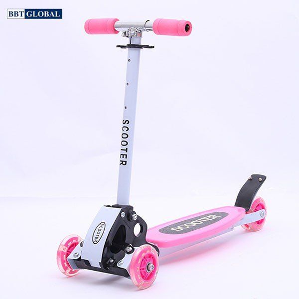  Xe trượt scooter 3 bánh cho bé BBT Global KM956A 