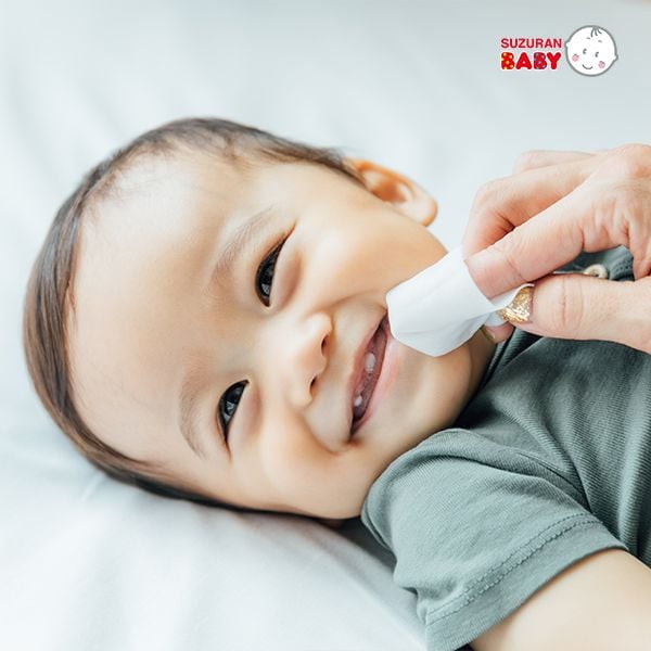  Khăn rơ miệng tiệt trùng Suzuran Japan 