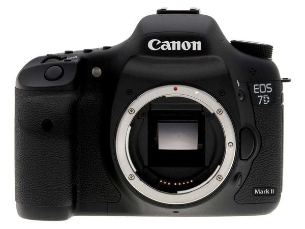 Canon 7D Mark II Mới 100%